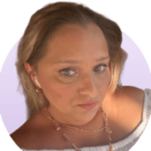 Vicky E. portrait