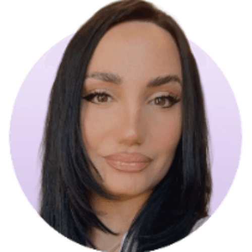 Alisa K. portrait